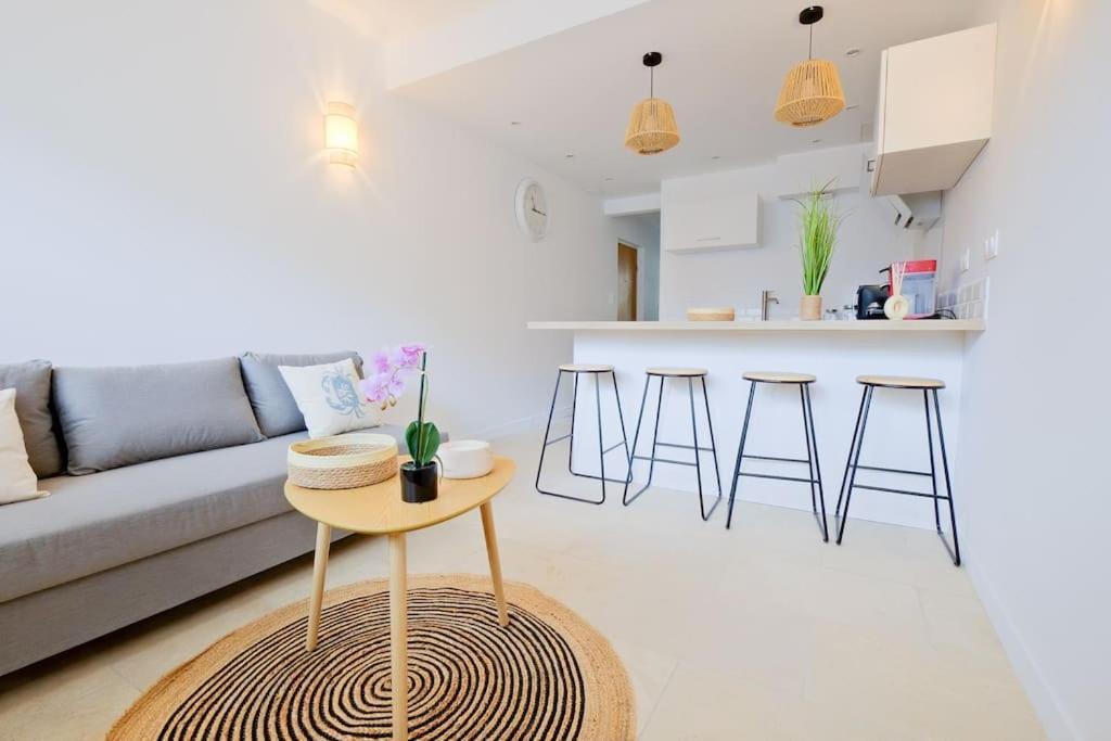 La Confidence Apartment Perigueux Exterior photo