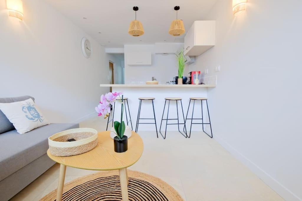 La Confidence Apartment Perigueux Exterior photo