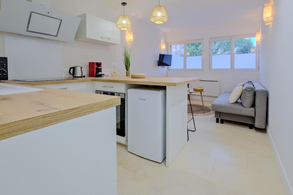 La Confidence Apartment Perigueux Exterior photo